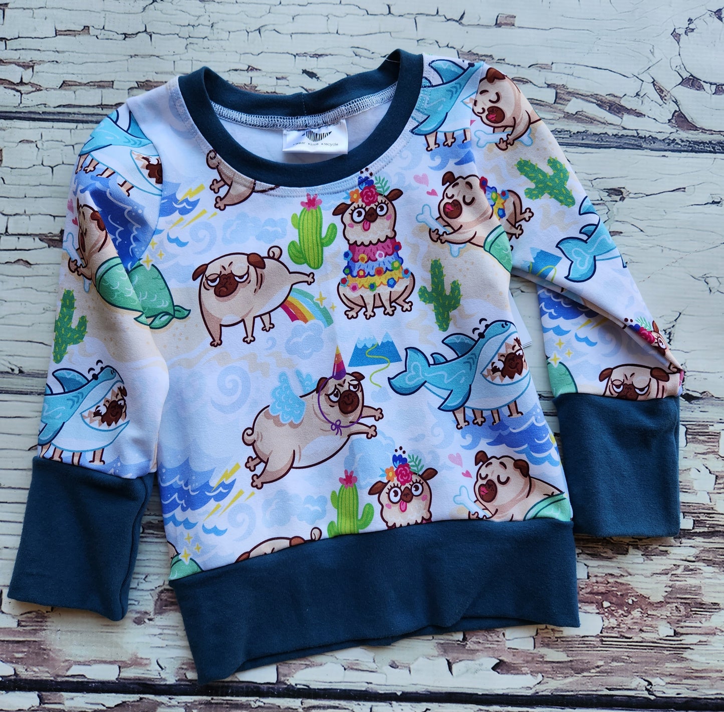 Beachy Pugs GWM 1 Pullover