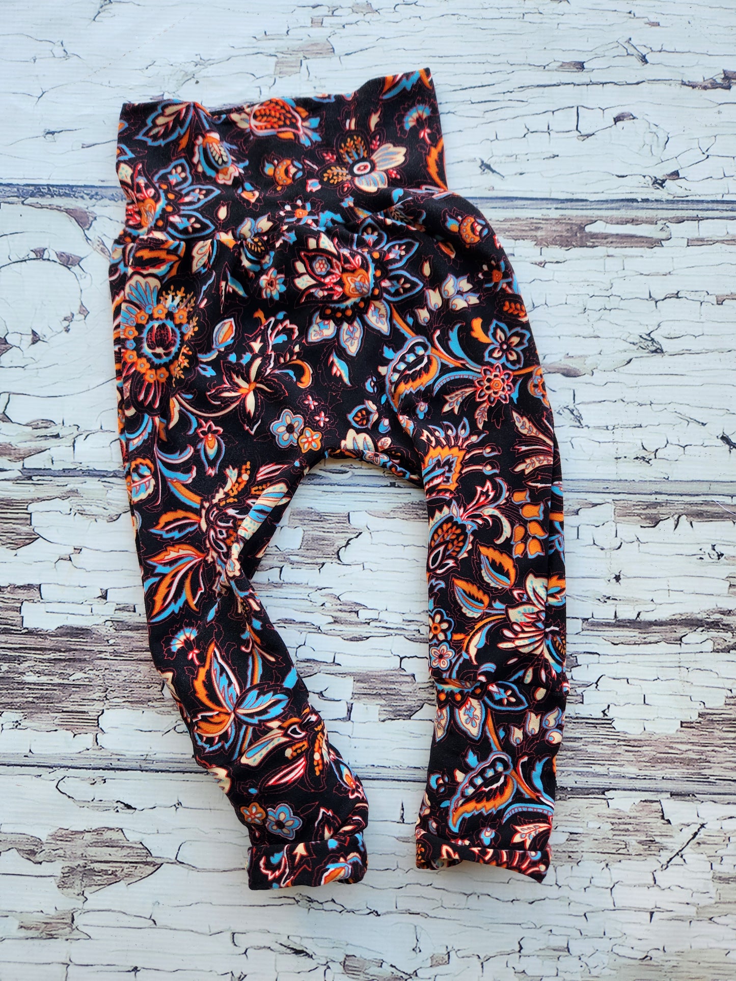 Black Floral GWM 2 Pants (6-18m)