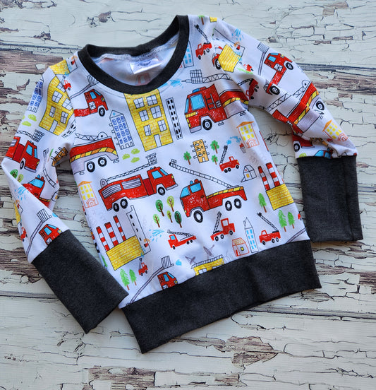 GWM 2 FIRETRUCK PULLOVER