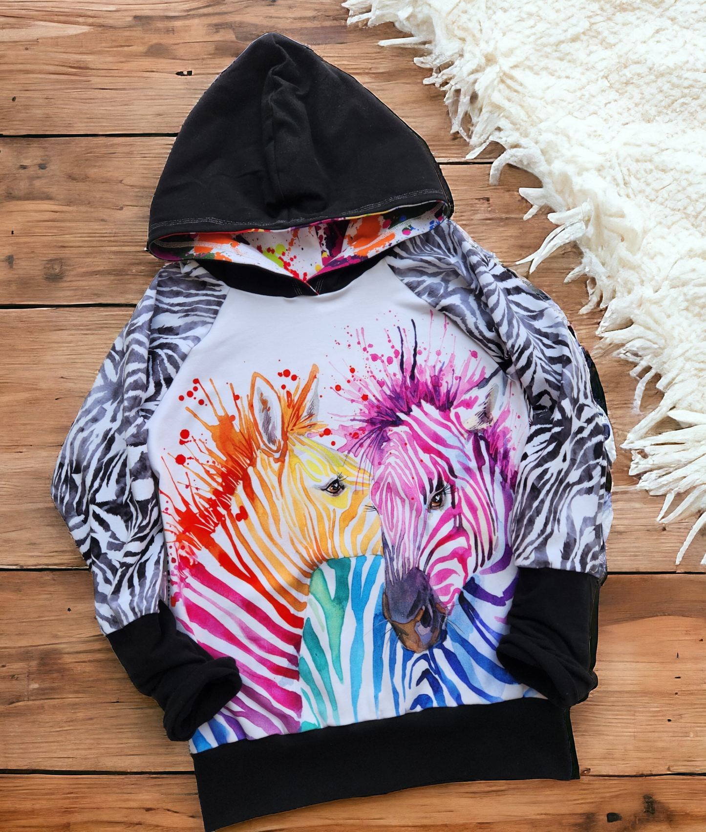 Rare Zebra GWM 5 Hoodie (fits approx 8-12y)