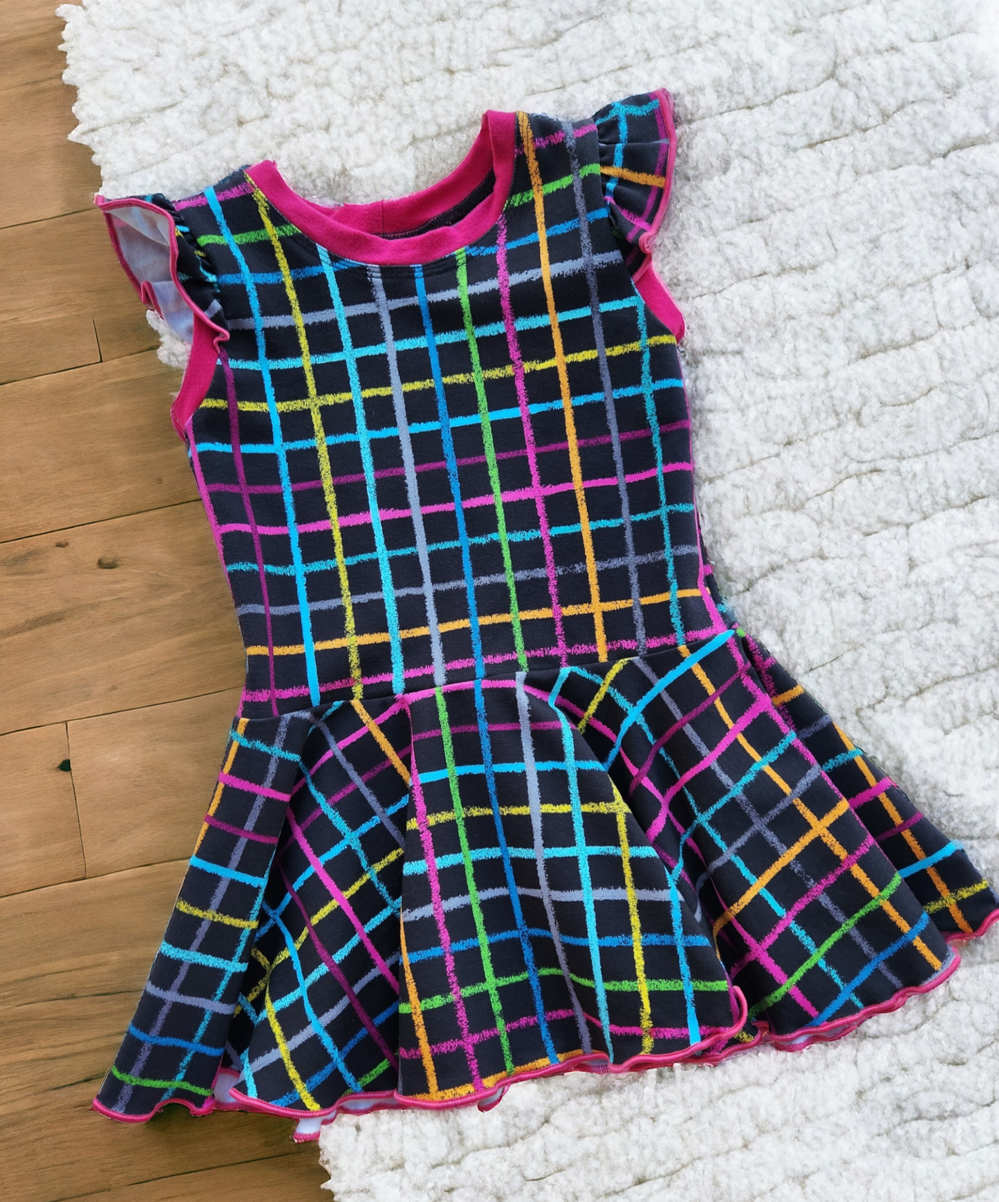 3T NEON GRID PEPLUM