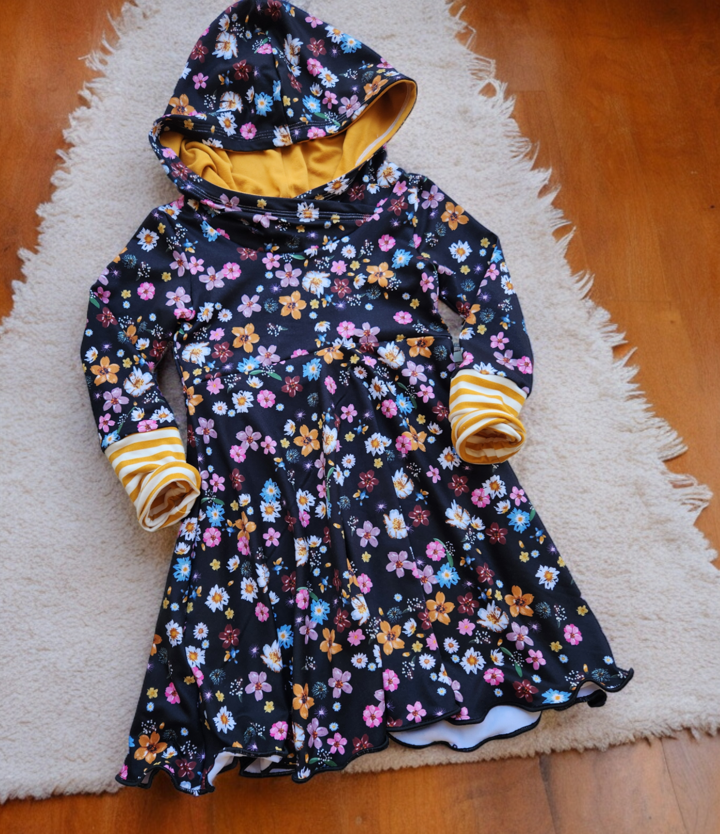 Black Floral GWM 4 Dress (6-8y)