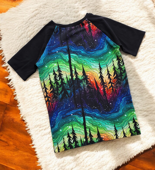 Size 10, Northern Lights Raglan T-shirt